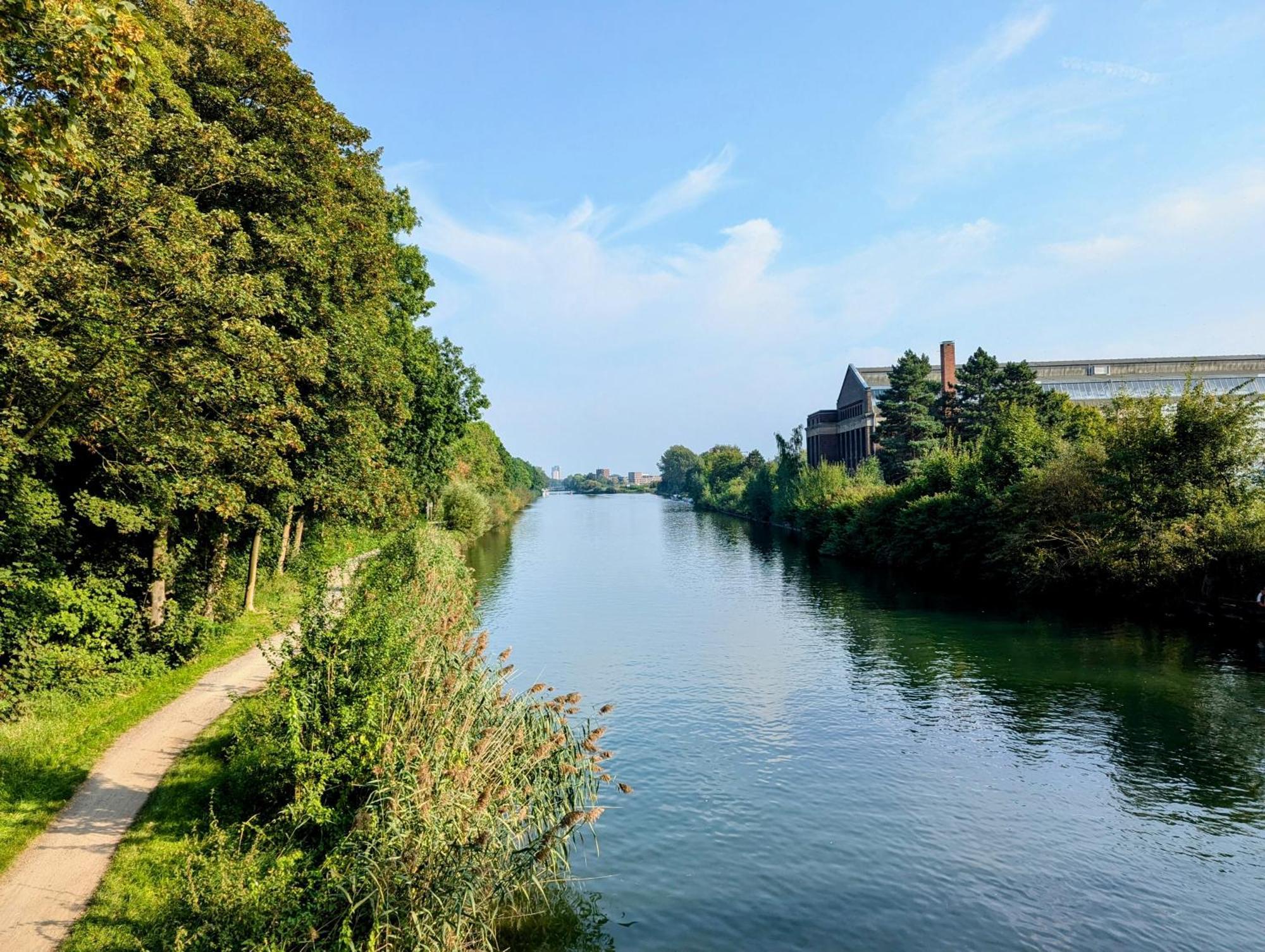 Apartment Mit Balkon In Hannover-Ahlem Ngoại thất bức ảnh